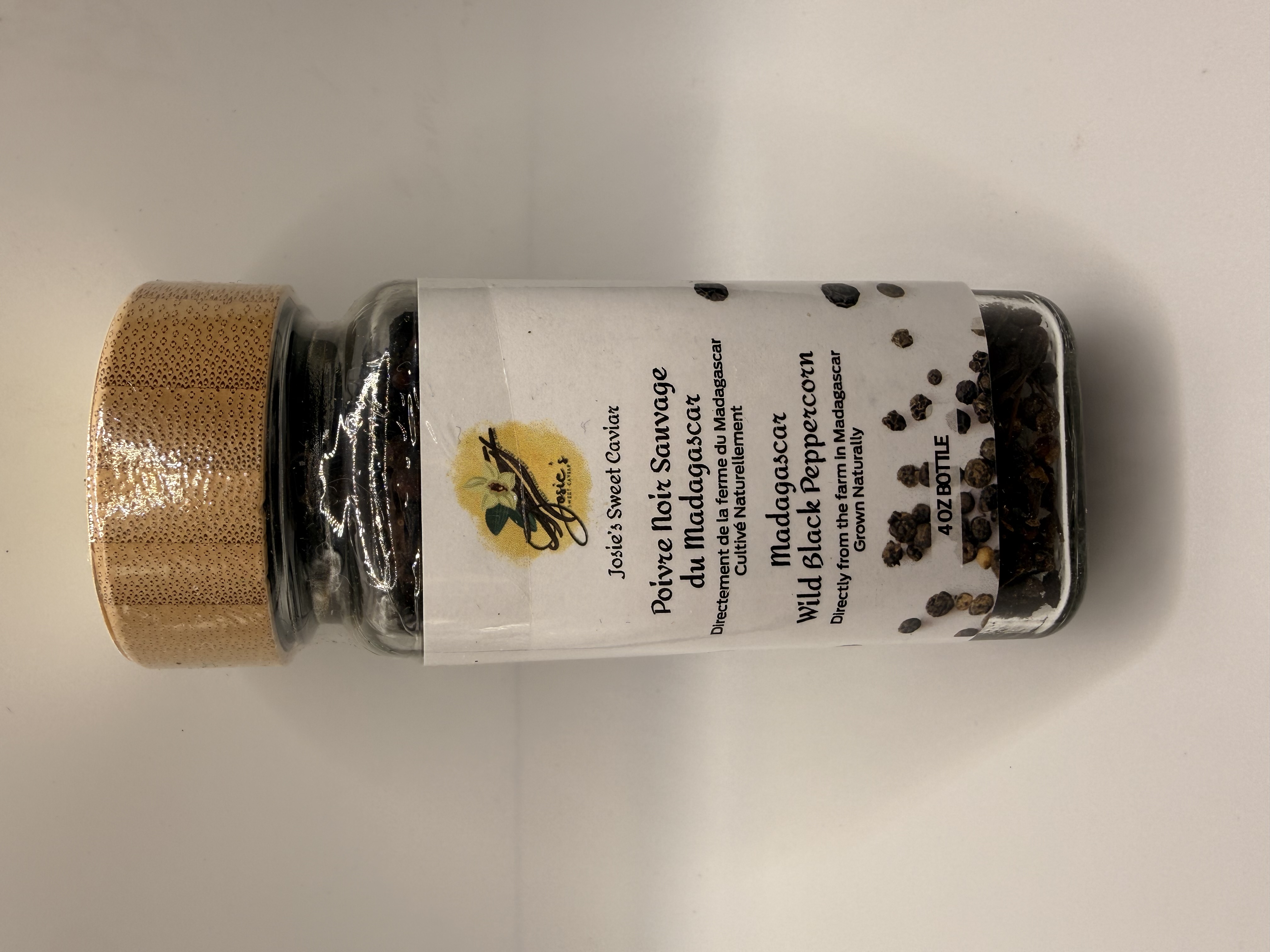 Madagascar Wild Black Peppercorn — 4 oz glass jar with cork lid